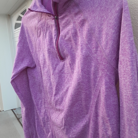 Athleta Activewear Top Long Sleeve Half Zip M - Picture 8 of 8